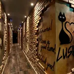 Lush Hotel