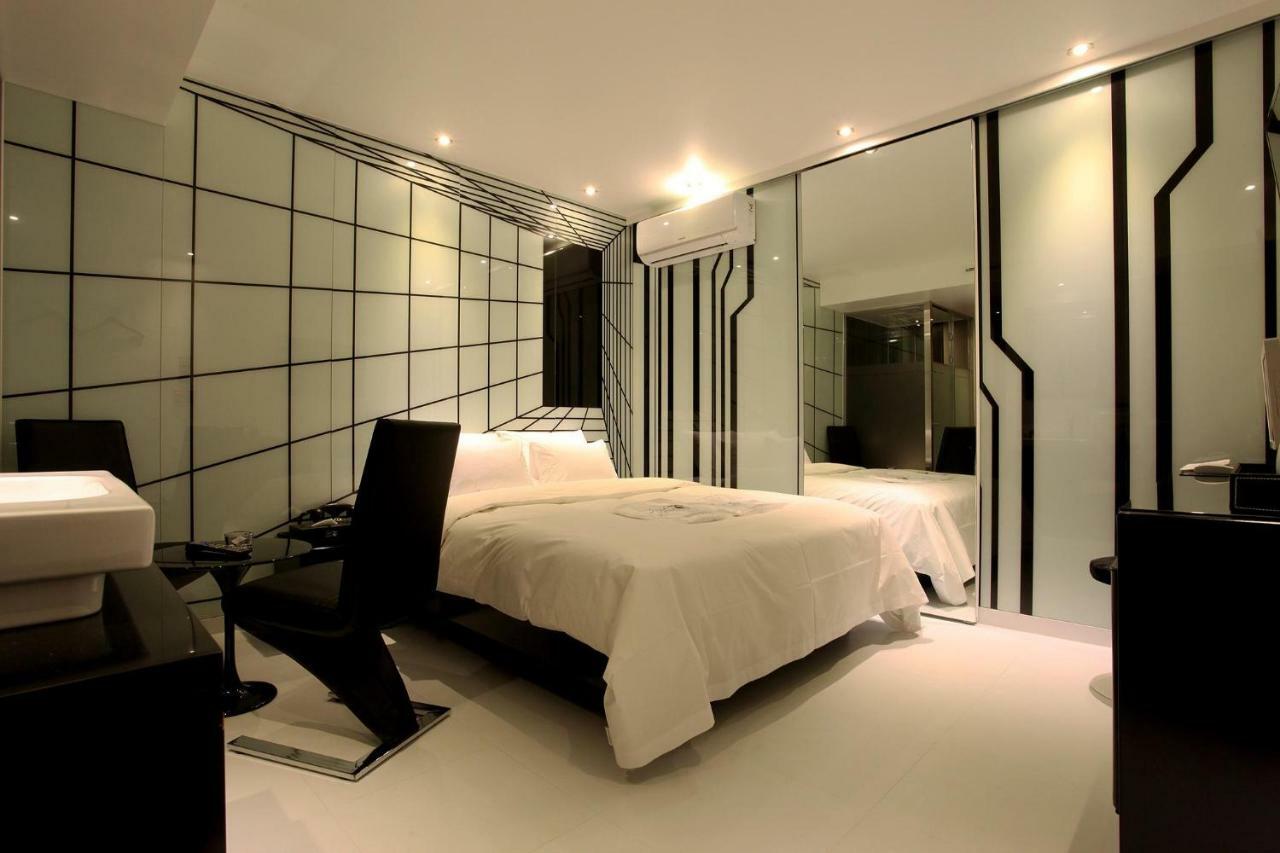Lush Hotel